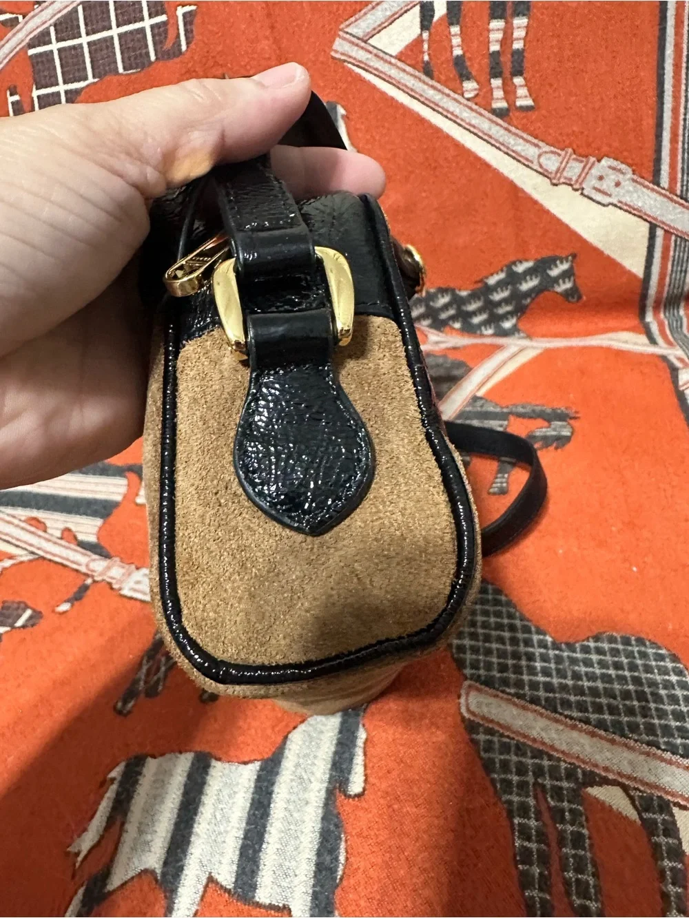 Gucci ❤️🌟Ophidia Mini Brown Suede Crossbody Bag ⭐️